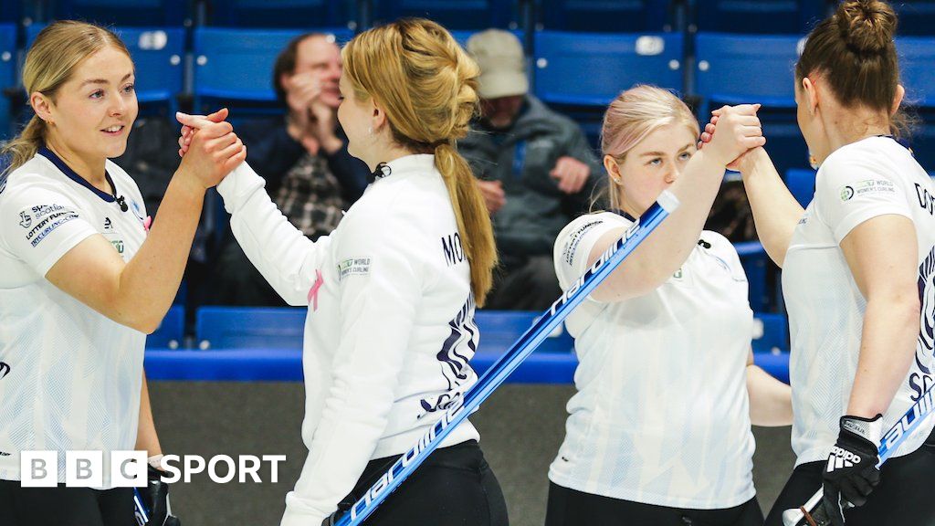 Women’s World Curling Championship: Scots edge Turkey to retain slim play-off hopes