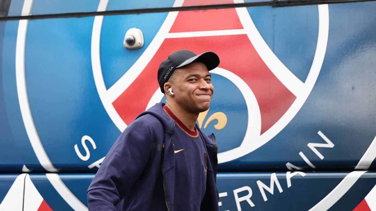 Outgoing Kylian Mbappé benched again by PSG for Ligue 1 game