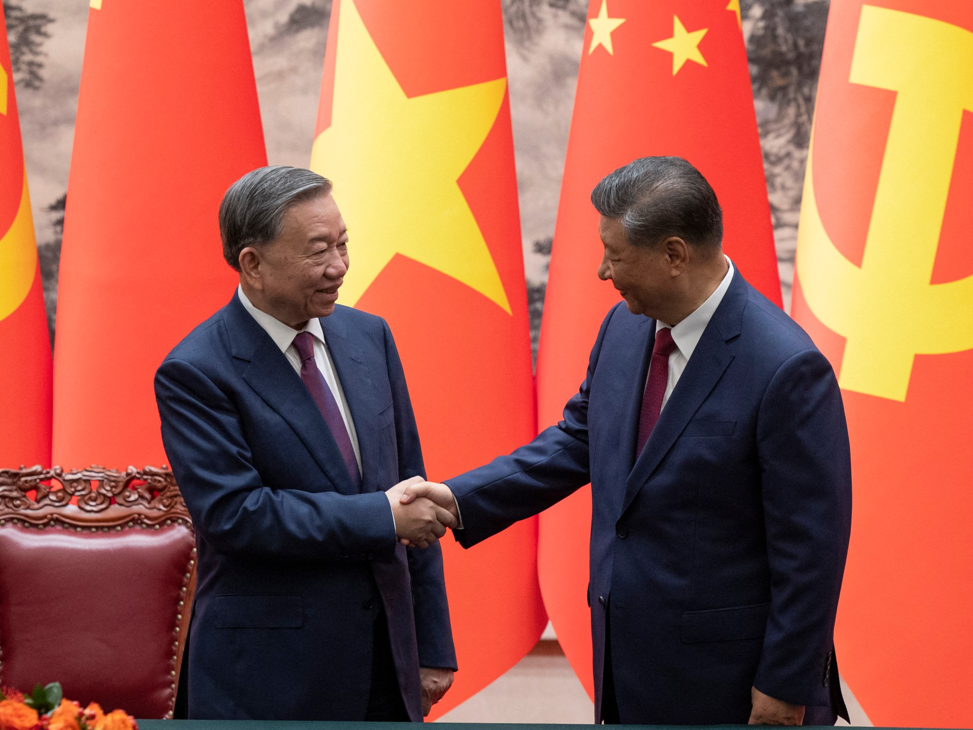 China’s Xi holds talks with Vietnam’s new leader in Beijing | Politics News