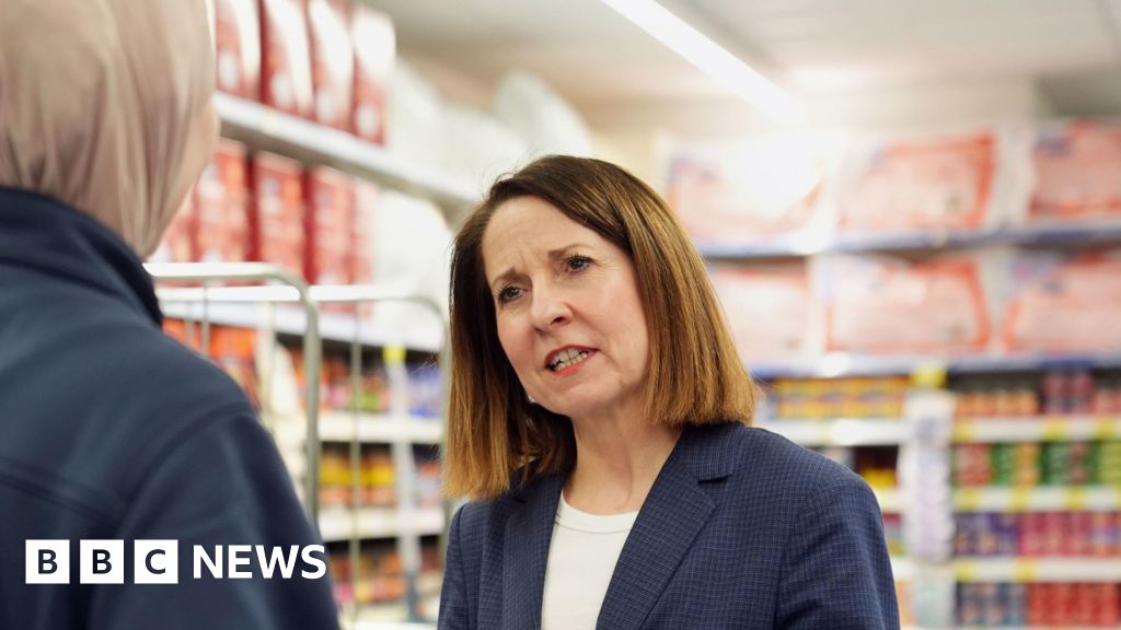 Some on benefits are ‘taking the mickey’, says minister