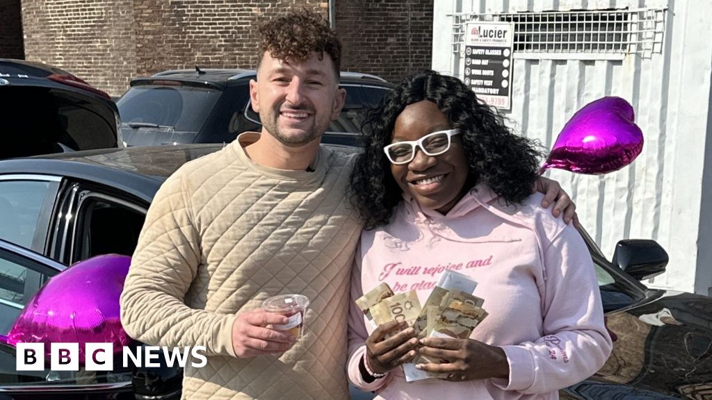Why do kindness influencers get criticised?