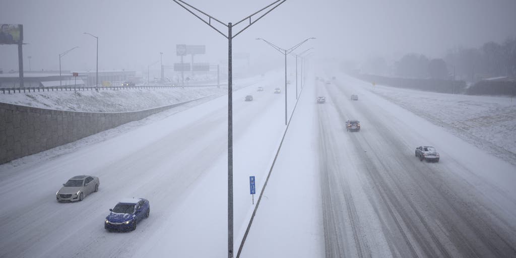 Today’s top weather news: Snow, ice slow travel as winter storm barrels across US