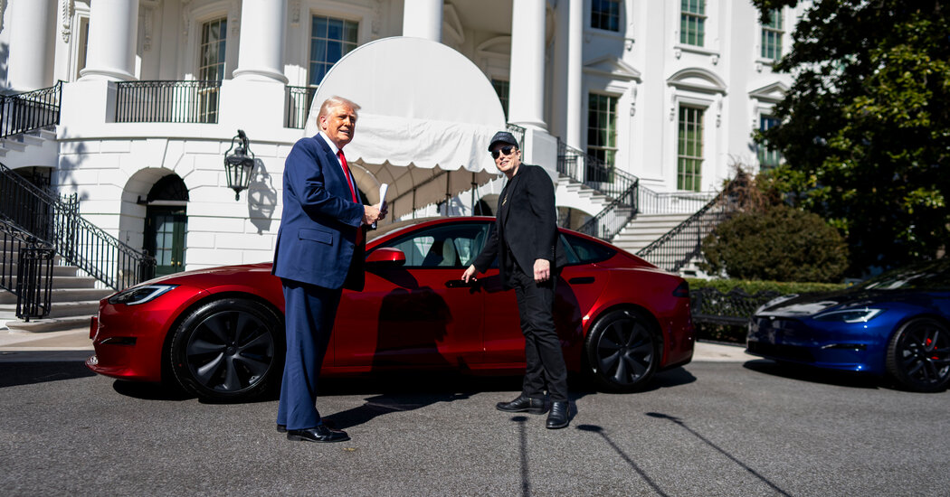 Trump Poses With a Tesla, a Move Aimed Solely at Helping Musk