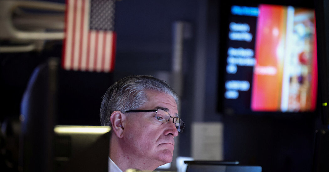 Stocks Slump Ahead of Trump’s Auto Tariffs