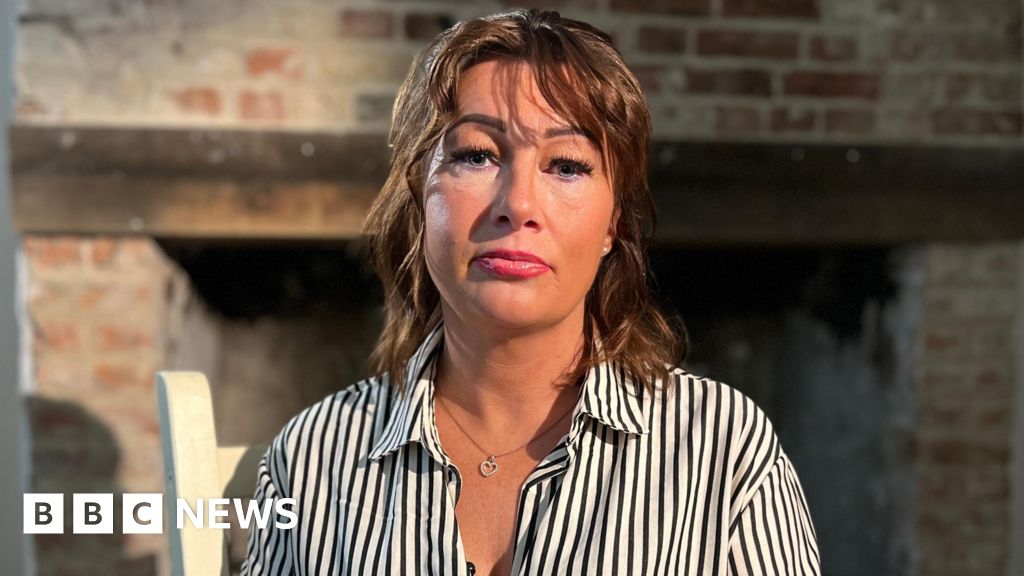 ‘Nasal tanners left me suffocating in hospital’