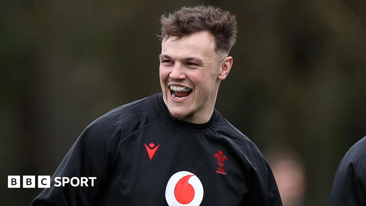 Six Nations: Jarrod Evans grateful for Matt Sherratt’s Wales lifeline