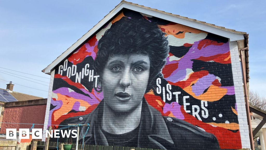 ‘Wild child from the Bogside’ honoured with new mural