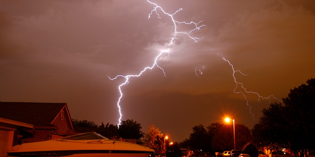 New Orleans among Gulf Coast cities bracing for severe storms on Monday