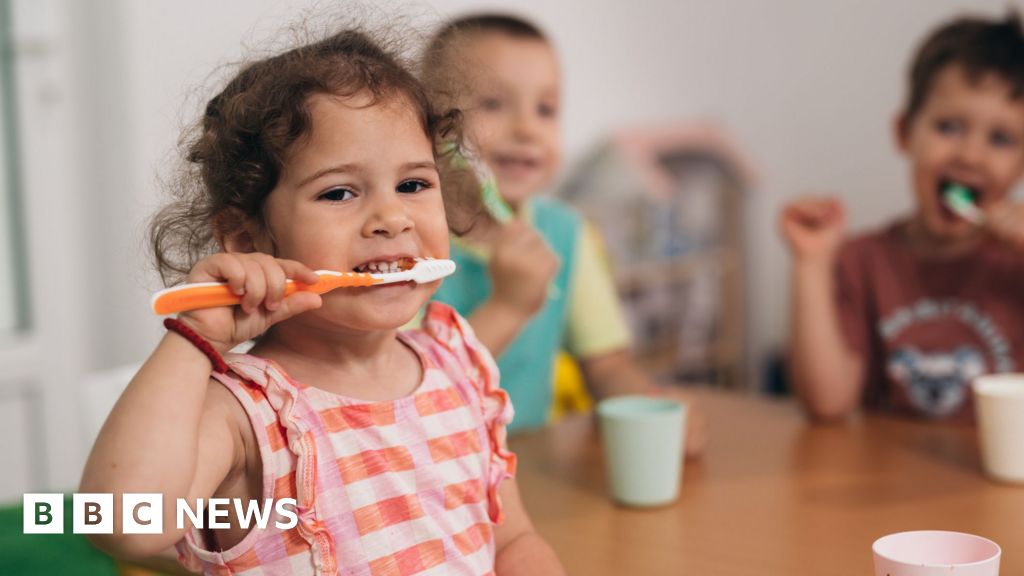 Supervised toothbrushing expanded to reach schools in poorest areas