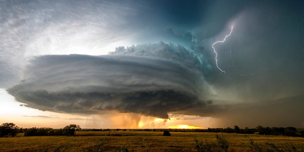 Severe storms shift to major East Coast cities Wednesday from Florida to New York