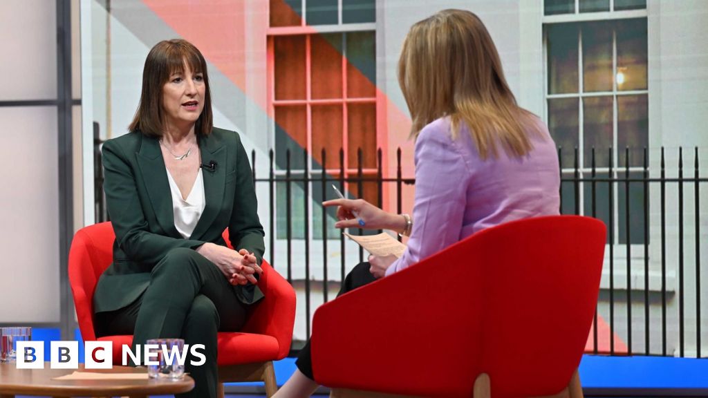 Rachel Reeves confirms 15% cut to Civil Service running costs