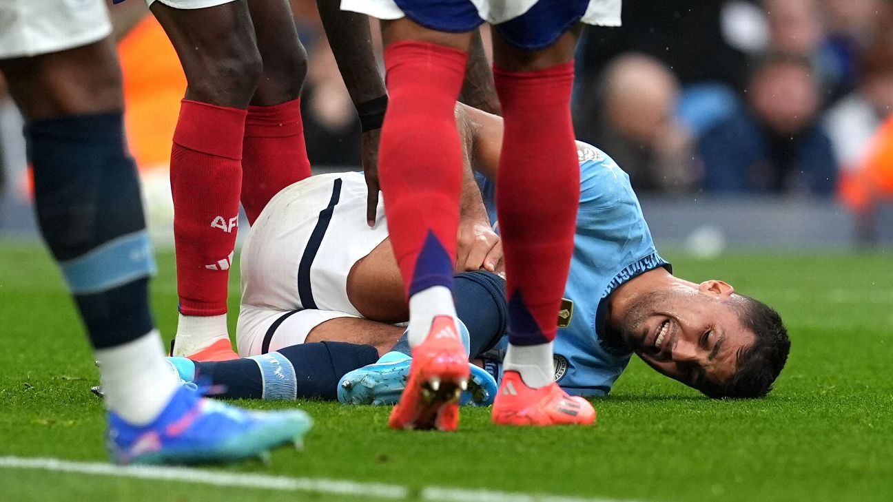 Did injuries ruin Premier League title race, help Liverpool?