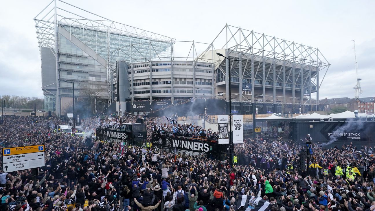 Newcastle celebrate Carabao Cup triumph with open-top bus parade