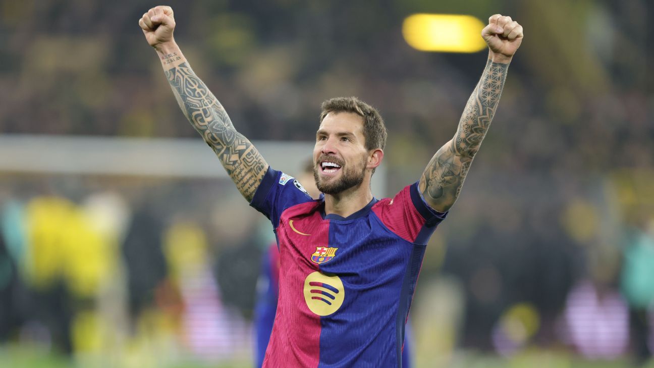 Iñigo Martínez gives new meaning to ‘remontada’ in Barcelona