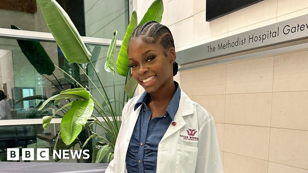 Tributes to student nurse Tami Odunsi who died in Texas stabbing