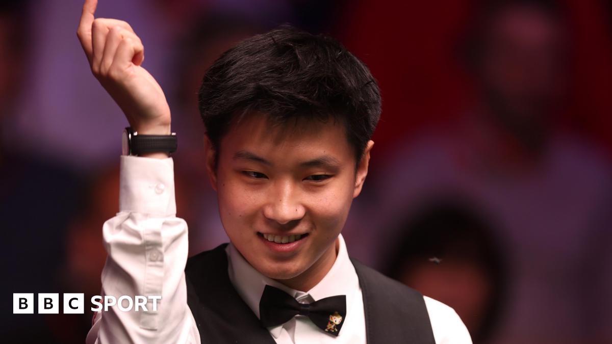 World Snooker Championship 2025: Zhao Xintong leads as Mark Williams fights back in Crucible final
