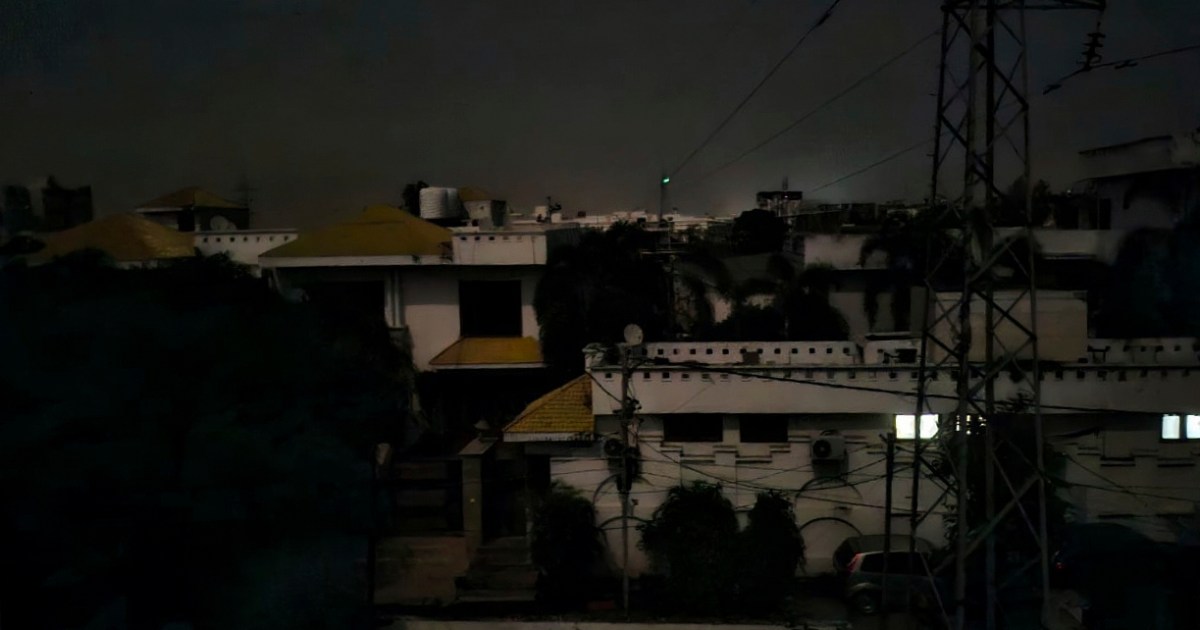 ‘Missiles in skies’: Panic in Indian frontier cities as war clouds gather | India-Pakistan Tensions News