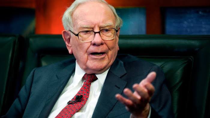 Berkshire Hathaway Annual Meeting: Warren Buffett Announces His Retirement
