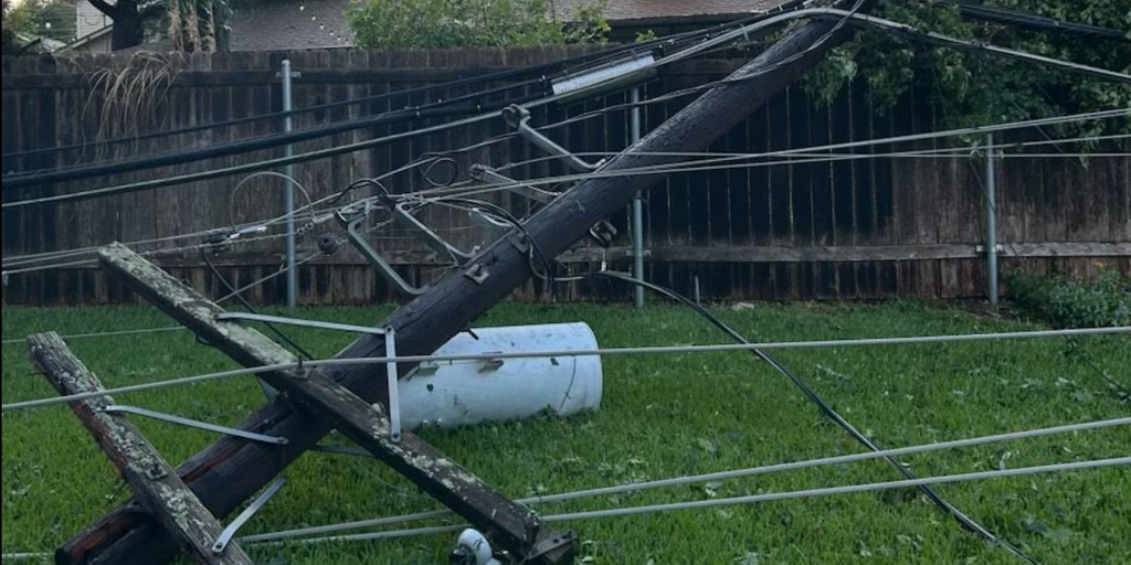 Severe thunderstorm rocks Central Texas with damaging winds, flash flooding
