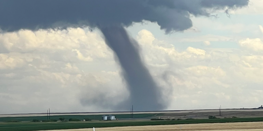 VIDEO: Tornado seen spinning outside of Denver, Colorado