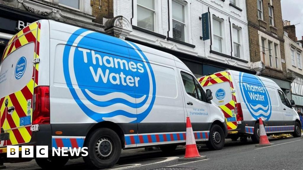 Thames Water halts bosses bonus scheme