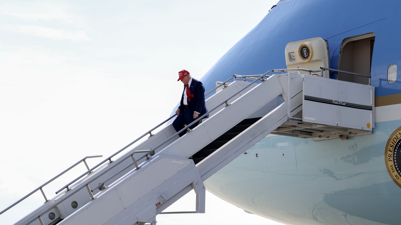 Qatar’s plane for Trump fuels ethical concerns : NPR