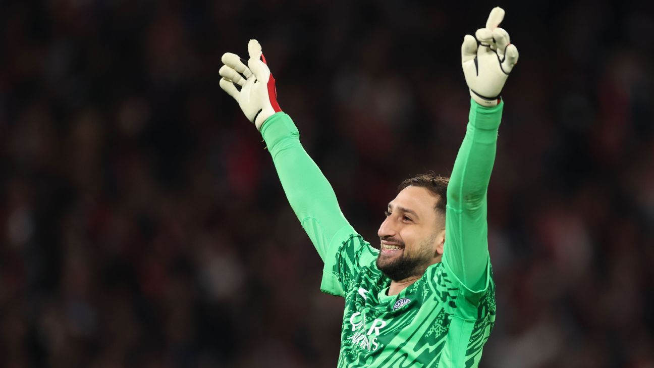 PSG keeper Donnarumma thanks Mother Nature for heroics vs. Arsenal