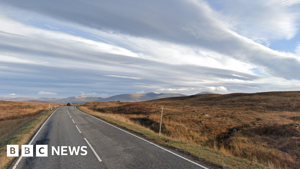 Man airlifted to hospital after crash near Loch Ba