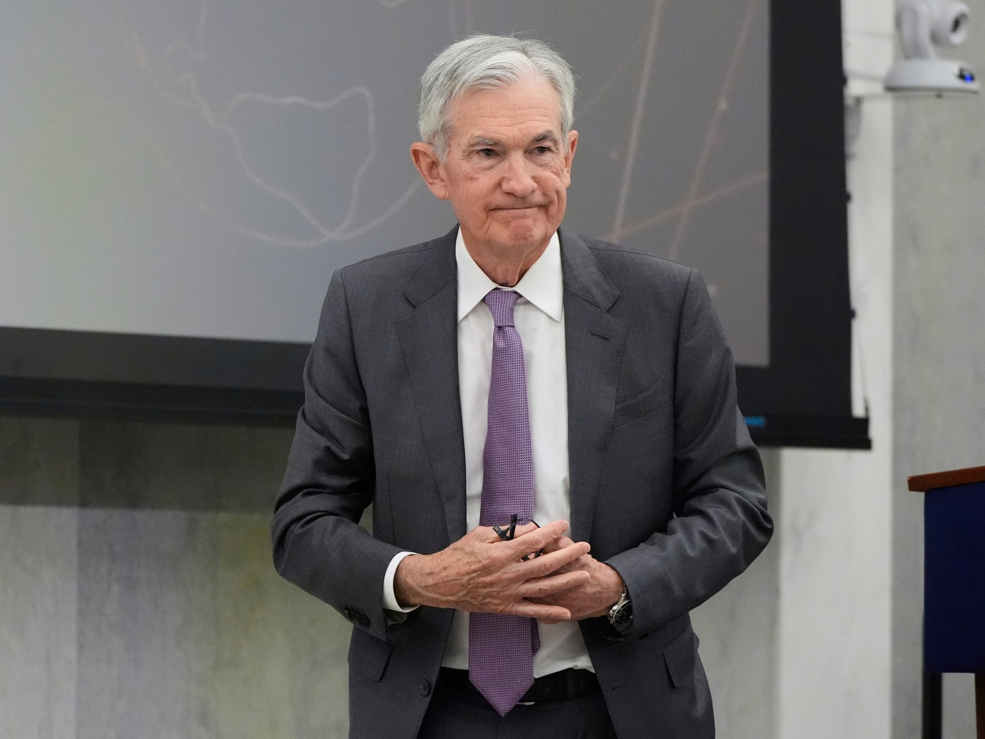 US Fed leaves interest rates unchanged amid economic uncertainty | Inflation