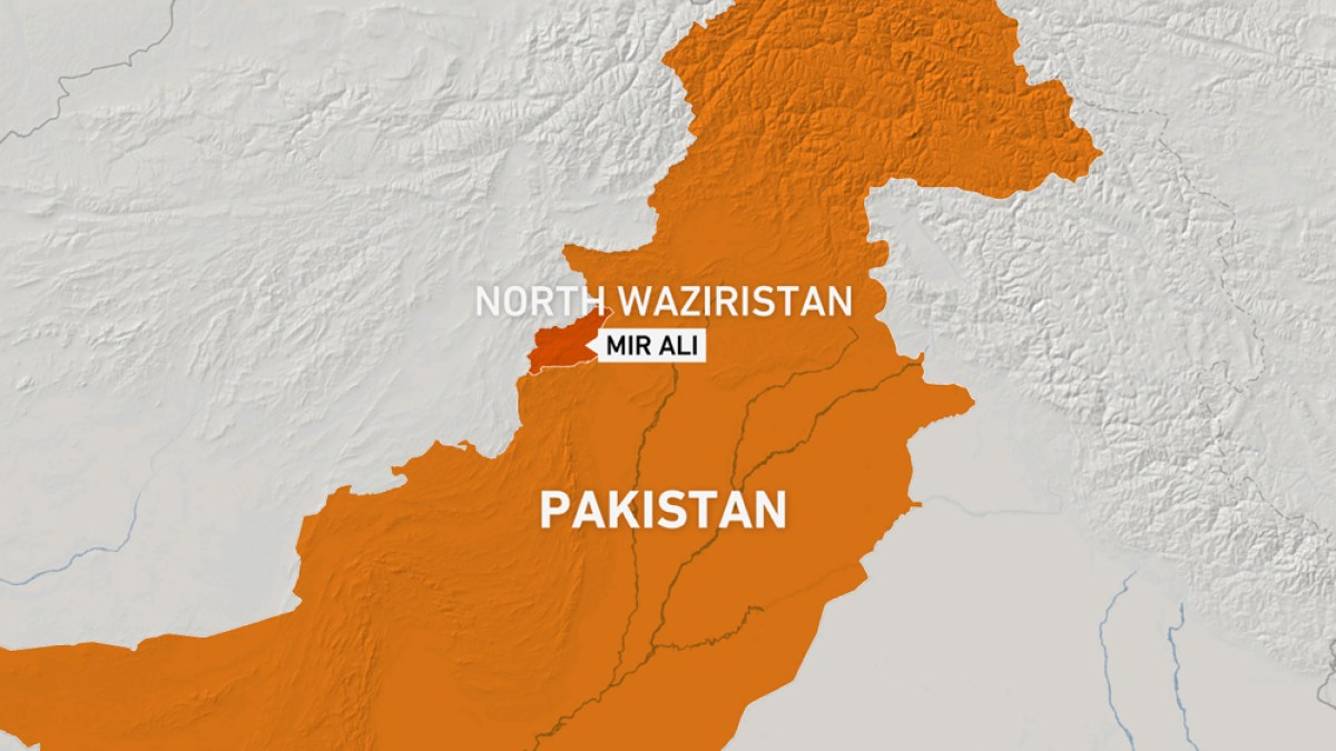 At least 13 soldiers killed in suicide bombing in northwestern Pakistan | News