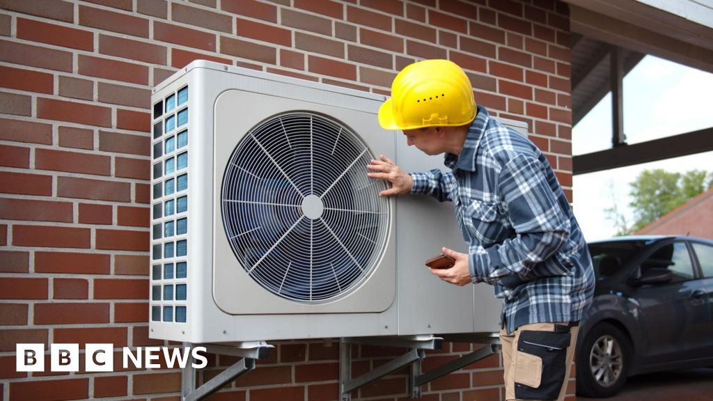 More people buying electric cars and heat pumps than ever before