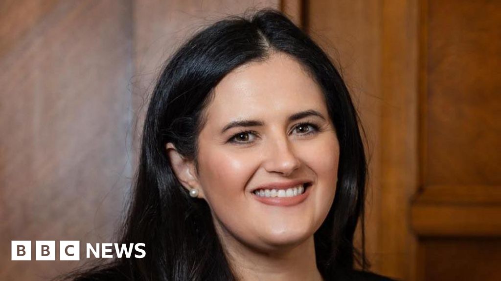 Prison work delay ‘placing strain on justice system’
