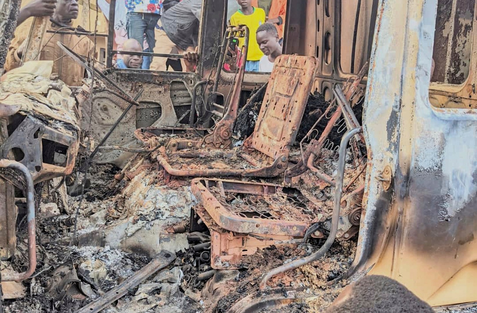 ISIL claims responsibility for deadly church attack in eastern DR Congo | ISIL/ISIS News