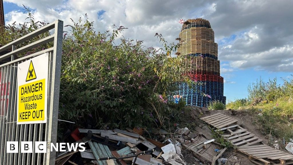 South Belfast bonfire should go ahead, says Orange Order