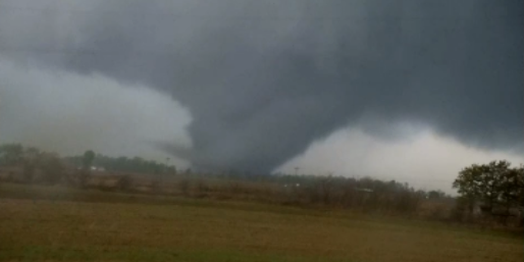 Derecho expected to blast across northern Plains with destructive winds on Monday
