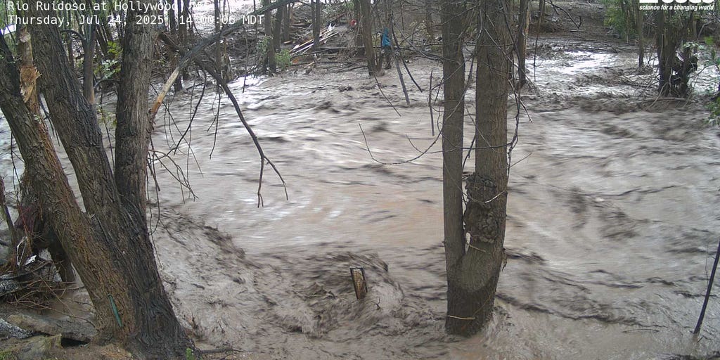 Flash flooding impacts burn scar areas in southern New Mexico