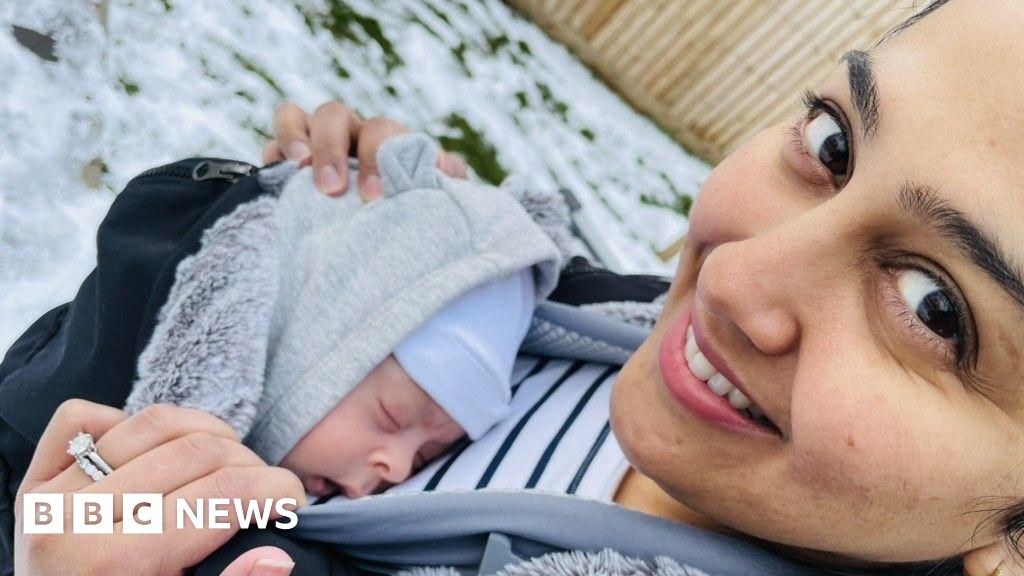 Gloucestershire support network helped us to breastfeed, say mums