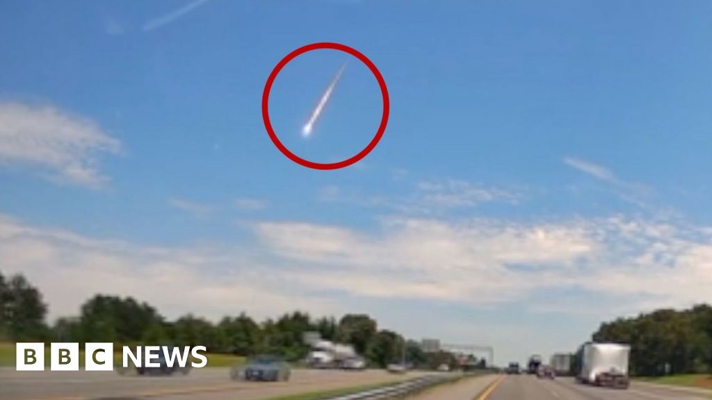 Meteorite that hit home is older than Earth, scientists say