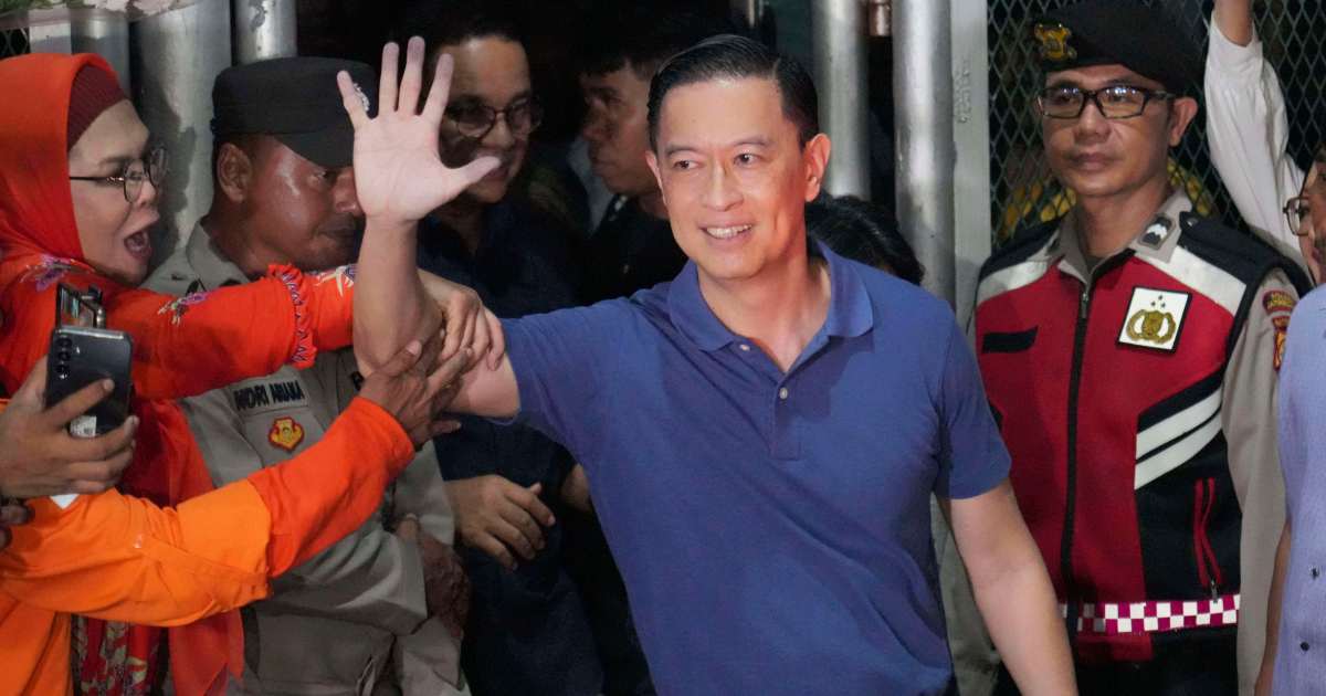 Indonesian president frees hundreds of prisoners as part of unity plan | Crime News