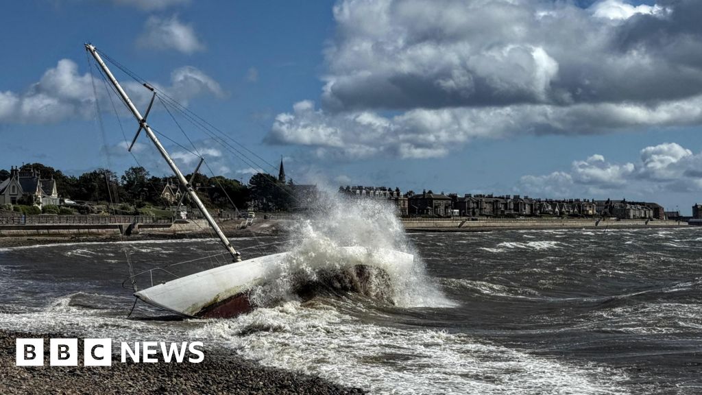 Amber warnings of damage and disruption as Storm Floris sweeps in