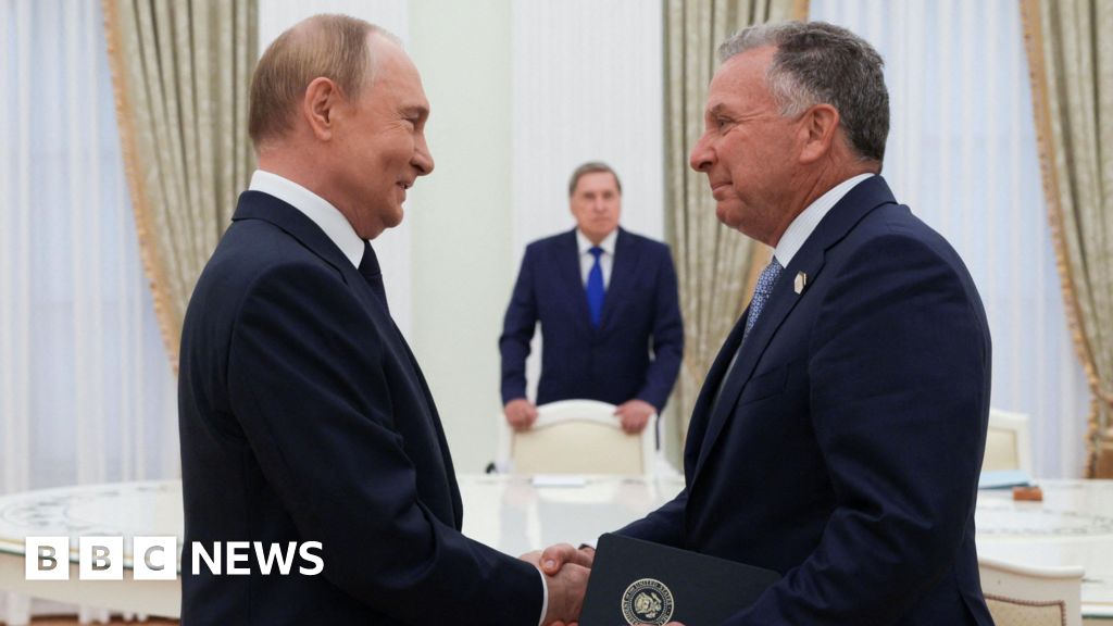 Trump says ‘great progress’ made on Ukraine at US-Russia talks as ceasefire deadline looms