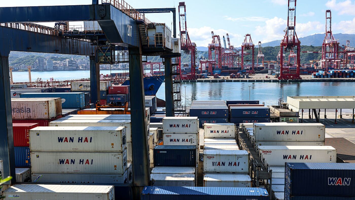 Trump sets new tariff rates for dozens of countries, along with a new deadline : NPR