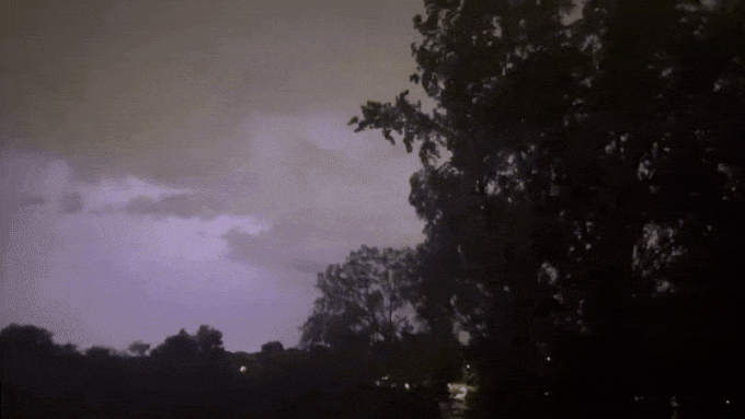 Sirens wail as 90+ mph winds blast Nebraska, leaving over 60,000 without power