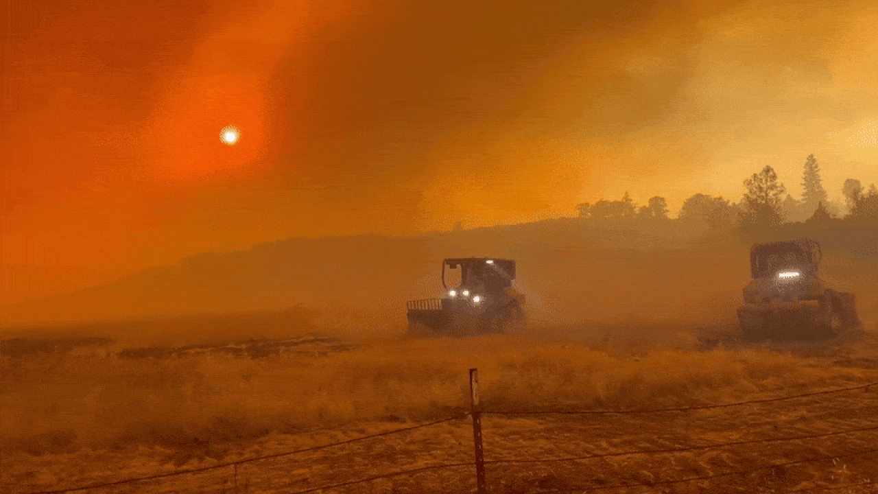 Pickett Fire continues to threaten California’s Napa Valley wine country
