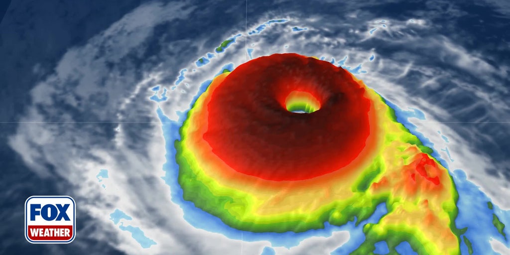 Today’s top weather news: Kiko starts to weaken near Hawaii as severe storms rock Northeast