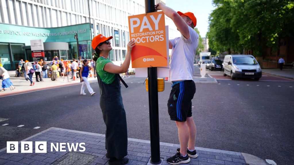 Doctors to strike in November after talks break down