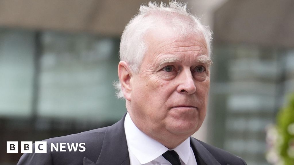 Council votes to change street named after former prince