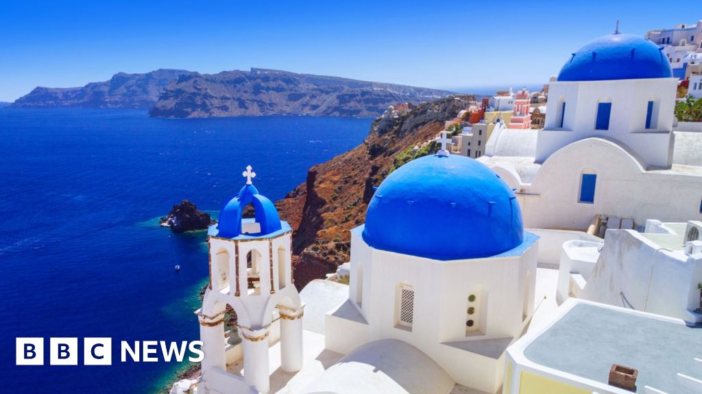 Scientists reveal what triggered Santorini ‘earthquake swarm’