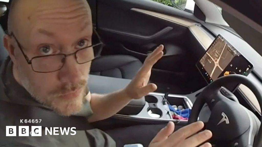 NHS manager who groomed young girls on Snapchat jailed for 28 years for rape and abuse