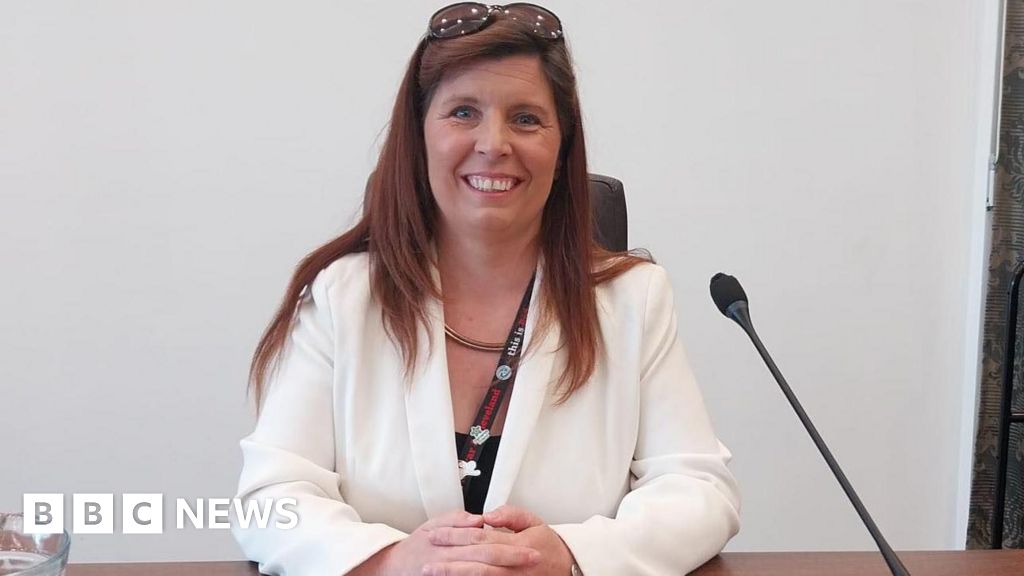 Redcar and Cleveland Council to support those with endometriosis